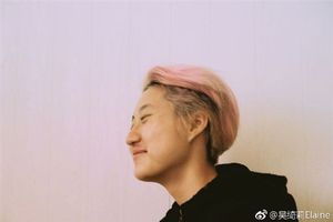 成龍愛女公開出櫃 認了：我是GAY