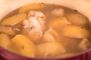 秋冬湯水穀芽麥芽蘋果豬腱湯