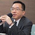 「切勿一再自誤」!扁弔唁柯母喪、探李登輝叫違法? 