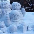 下大雪、好無聊？東京居民堆出神人作品：龍貓、史努比、小小兵萌翻網友