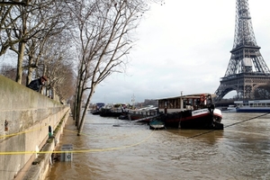 【法國旅遊要注意】巴黎塞納河溪水暴漲　預計持續到下周