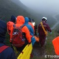 冒雨「單攻草嶺」倒下！警消苦爬1小時…男已無生命徵象