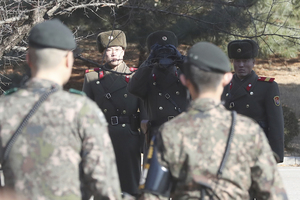【刺殺金正恩】南韓斬首部隊新配備自殺式無人機、榴彈機槍