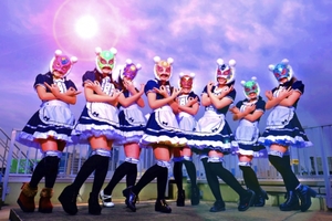 推廣虛擬貨幣　日本新偶像團體「虛擬貨幣少女」12日登場表演