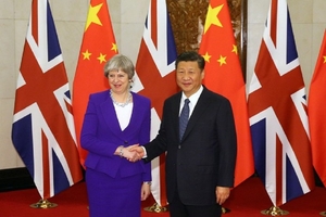 英國首相梅伊訪中國未提人權　《環球時報》讚譽：「務實」