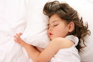 簡化孩子就寢時間 睡眠充足發育好