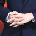 《只分享手部照的推特帳戶》到底照片中的「手」主人是誰呢？