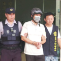 法院外開車撞死妻子及律師 男子判賠2700多萬元