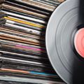 CD 和黑膠的銷量超過數位下載音樂