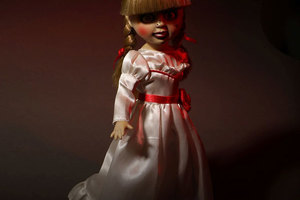 Living Dead Dolls - Annabelle: Annabelle Mezco (Release Date: Nov-2017)  6,750 JPY 