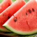 夏日解暑神器，日常養生法寶！西瓜幾大功效和禁忌你知道嗎？