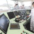國內首見環保電力油駁船　高雄港啟用