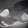 為什麼長輩總說煮水餃一定要加「三次」冷水？！這個目的原來是...太重要了！！