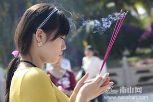 短短今生一面镜，前世多少香火缘，送给有缘的你（幽美至极）
