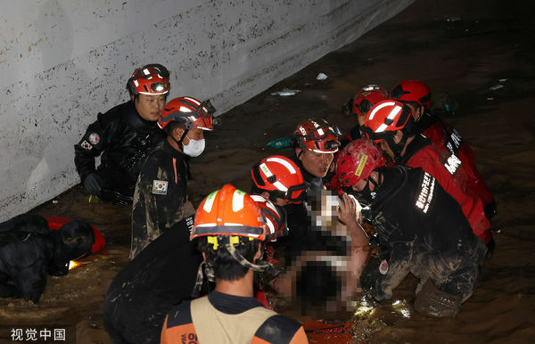 ▲▼慶尚北道浦項市公寓地下停車場僅2人生還，金姓女住戶被迫與兒子天人永隔。（圖／CFP）