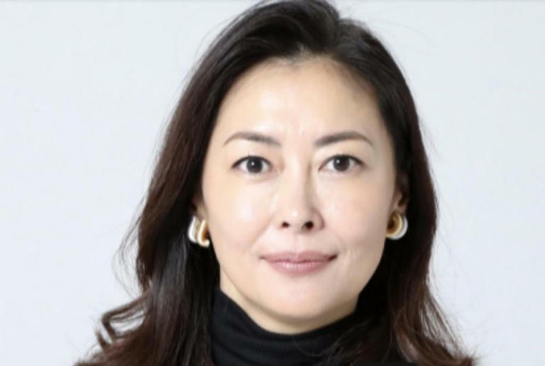 日本知名女星中山美穗,12月6日被發現倒臥在家中浴缸裡,已經明顯死亡,享年54歲。 日本知名女星中山美穗,12月6日被發現倒臥在家中浴缸裡,已經明顯死亡,享年54歲。