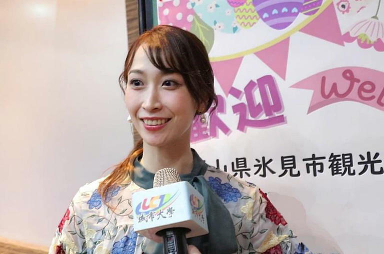 寶塚前首席女星海乃美月蒞臨城市科大 寶塚前首席女星海乃美月蒞臨城市科大