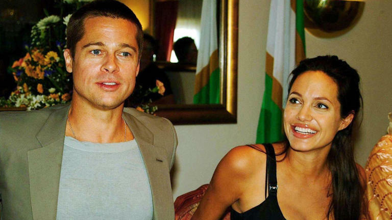 兩人是在2005年的電影《史密斯任務》(Mr & Mrs Smith)拍攝現場相識,隨後成為情侶 兩人是在2005年的電影《史密斯任務》(Mr & Mrs Smith)拍攝現場相識,隨後成為情侶