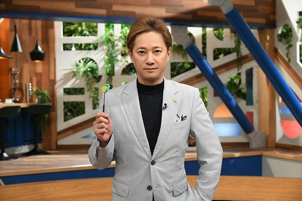 中居正廣近年轉戰電視圈,不料爆出性醜聞。(圖/翻攝推特) 中居正廣近年轉戰電視圈,不料爆出性醜聞。(圖/翻攝推特)