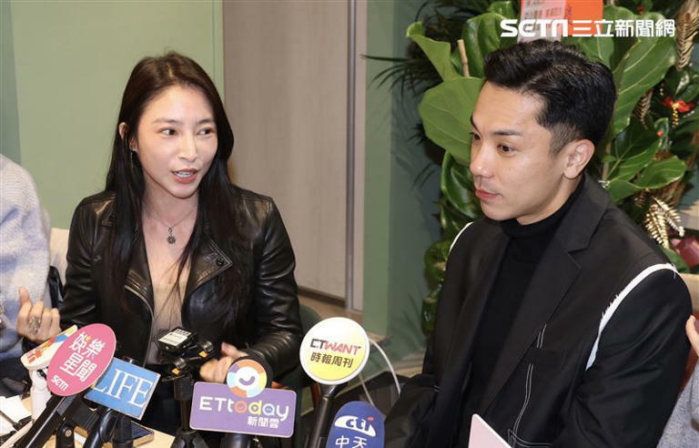 張家瑋(左)自爆遭23歲越南鮮肉追求。(圖/記者鄭孟晃攝影) 張家瑋(左)自爆遭23歲越南鮮肉追求。(圖/記者鄭孟晃攝影)