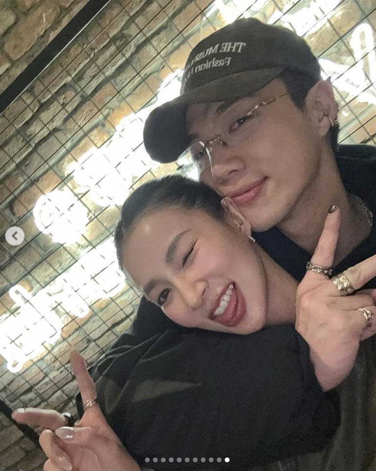 ØZI放閃辣模女友引發粉絲熱議。(圖/翻攝自IG) ØZI放閃辣模女友引發粉絲熱議。(圖/翻攝自IG)