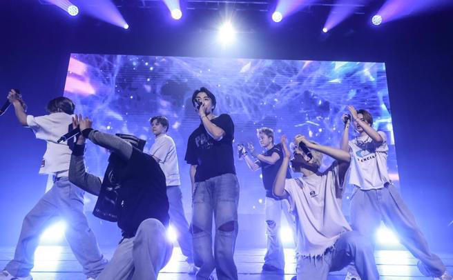 BALLISTIK BOYZ首次在台演出,帶來熱力四射的表演。(LDH愛夢悅提供) BALLISTIK BOYZ首次在台演出,帶來熱力四射的表演。(LDH愛夢悅提供)