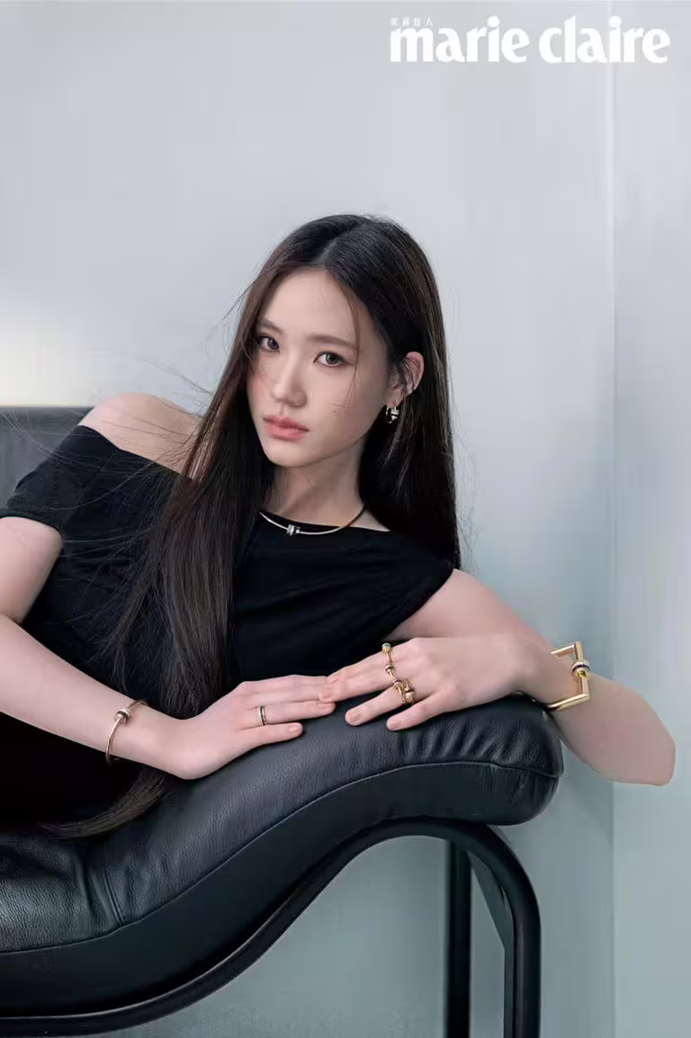 Lily分享媽媽小S曾對她說:「做妳自己就好,媽媽會一直在。」(marie claire美麗佳人國際中文版提供) Lily分享媽媽小S曾對她說:「做妳自己就好,媽媽會一直在。」(marie claire美麗佳人國際中文版提供)