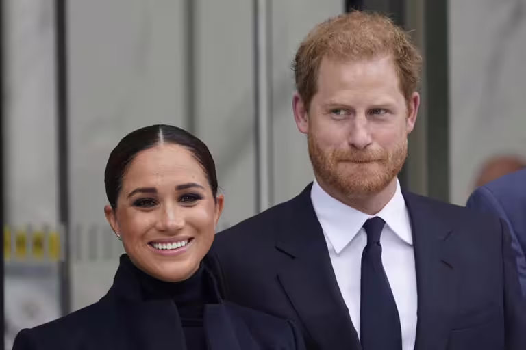 英媒披露,哈利王子想將他的姓氏改成亡母娘家的史賓賽。(資料照/美聯社) 英媒披露,哈利王子想將他的姓氏改成亡母娘家的史賓賽。(資料照/美聯社)