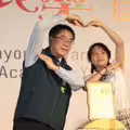從七龍珠合體到公主抱！ 黃偉哲市長獎陪拍第4年感動萬名學子