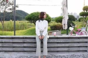 寬鬆襯衫女上衣怎麼搭配才更減齡？看看你就知道了