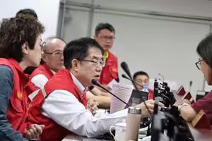 丹娜絲轉中颱！台南進「搖滾區」 民眾敲碗7日停班課