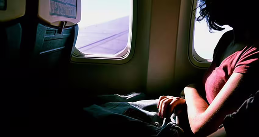 搭機注意！座位愛選「靠窗」恐增罹癌風險　空服員示警了