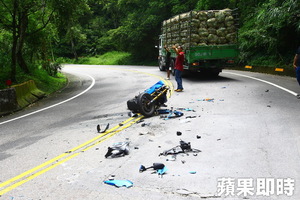 北宜越線猛撞貨車　重機騎士傷重不治