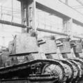 實拍二戰各國坦克工廠,二次大戰時坦克越來越被廣泛使用在戰爭上,這造成了各國坦克工廠的不一般般~~
