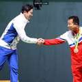 南北韓選手在領獎台上破冰握手，但北韓選手「接著說的一段話」讓他回國後可能會人間蒸發…