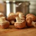 這6種菇你要多吃！養胃降脂又補血，好處多