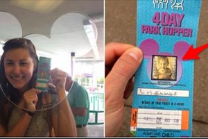她在家裡翻出22年前「迪士尼樂園門票」決定去碰碰運氣！沒想到售票員一看到票就對她說…