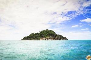 忘了蘇梅島普吉島吧！泰國景美人少的小眾海島！