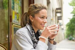 女生常喝普洱茶雖能減肥，但是應該注意這6個問題