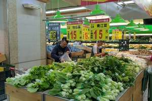 豪雨襲台菜價平均上漲15％　北市果菜市場啟動平穩機制