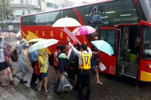 台鐵林內大林雙向不通　緊急啟動公路接駁