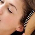 治失眠、防白髮、通經絡關於梳頭的養生解讀