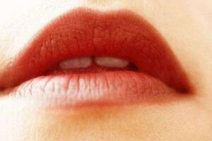 心理測試：三個嘴唇，哪一個跟你最像呢？測你五年後過著啥日子