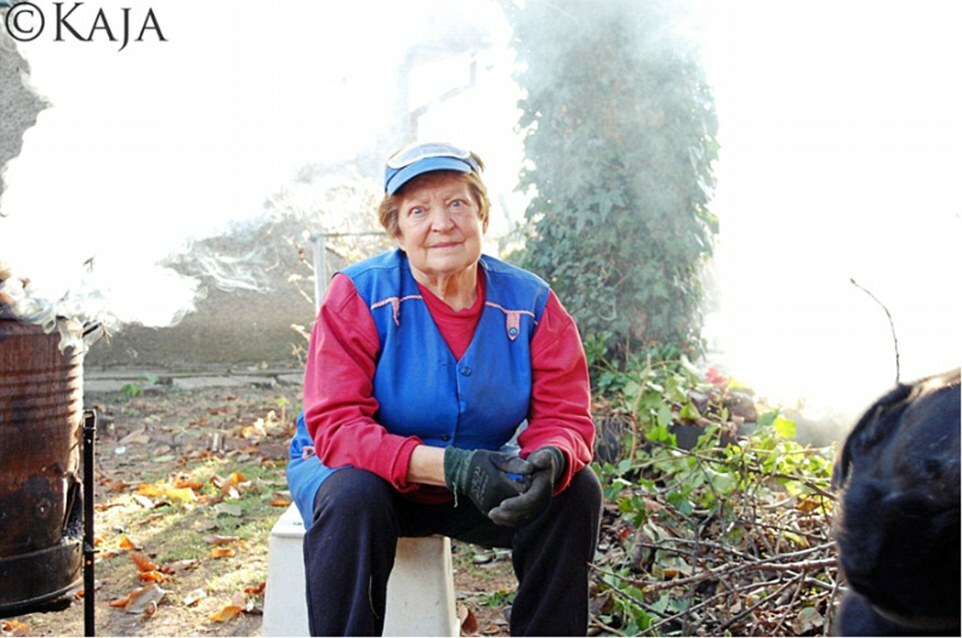 Kaja chose to photograph the same woman face-on with the smoke twisting behind her, lending the subject a more vivid quality