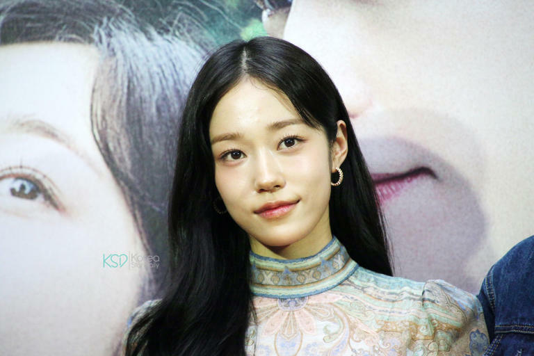 苦練手語3個月!《聽說》女主角盧允瑞與導演來台宣傳〜許願品嘗牛肉麵、滷肉飯以及「便當」! 苦練手語3個月!《聽說》女主角盧允瑞與導演來台宣傳〜許願品嘗牛肉麵、滷肉飯以及「便當」!