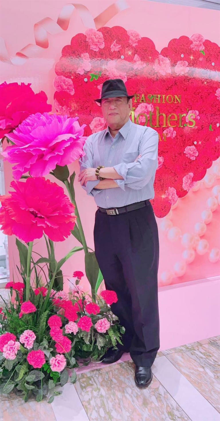 資深製作人郭鶴鳴曾一次罹患3癌。(圖/翻攝自郭鶴鳴臉書) 資深製作人郭鶴鳴曾一次罹患3癌。(圖/翻攝自郭鶴鳴臉書)