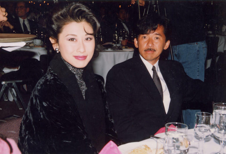 林子祥與葉蒨文挺過風風雨雨,攜手走過29年的婚姻。(圖/中時資料照、FB@映藝娛樂) 林子祥與葉蒨文挺過風風雨雨,攜手走過29年的婚姻。(圖/中時資料照、FB@映藝娛樂)
