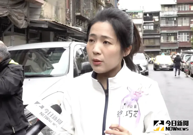 ▲國民黨立委徐巧芯大方承認購買淘寶貨。(圖/記者朱永強攝) ▲國民黨立委徐巧芯大方承認購買淘寶貨。(圖/記者朱永強攝)