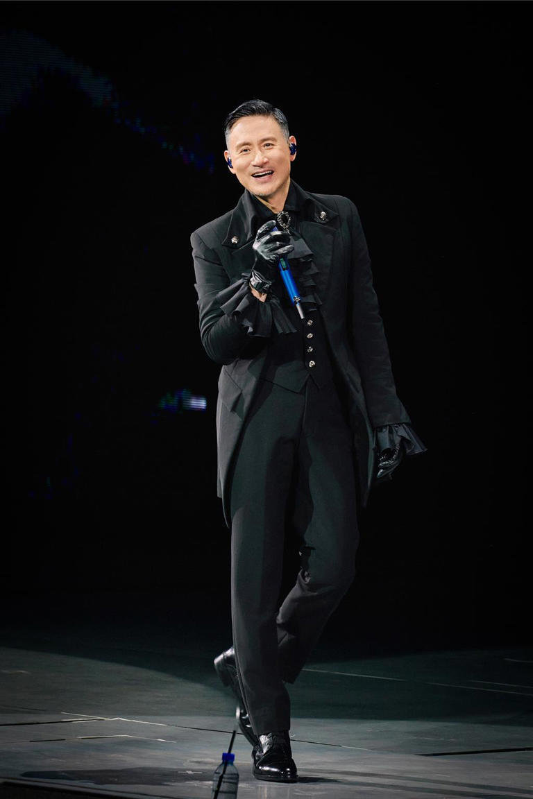 張學友23日在海口圓滿完成「張學友60+巡迴演唱會」的第218場演唱會。(環球音樂提供) 張學友23日在海口圓滿完成「張學友60+巡迴演唱會」的第218場演唱會。(環球音樂提供)