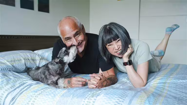 范琪斐跟蘿蔔頭(左)結婚快20年。(圖/翻攝臉書) 范琪斐跟蘿蔔頭(左)結婚快20年。(圖/翻攝臉書)